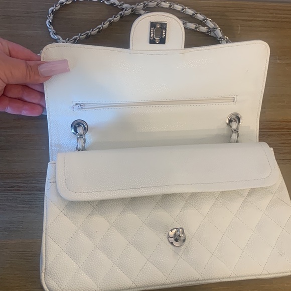 Chanel white caviar medium classic - Picture 3 of 12